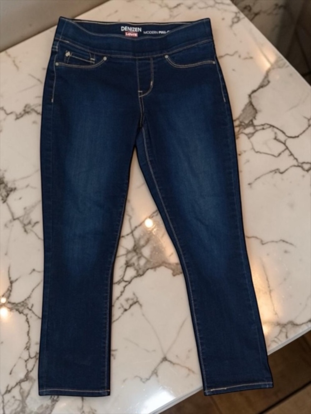 Levis Denizen Modern Pull On Crop Midrise Dark Wash 29 x 25​